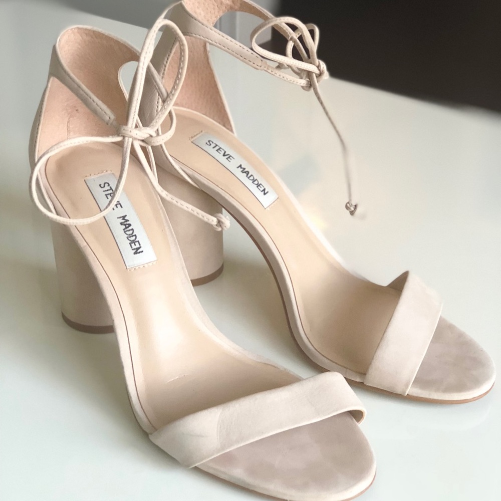STEVE MADDEN “Shay” HEEL